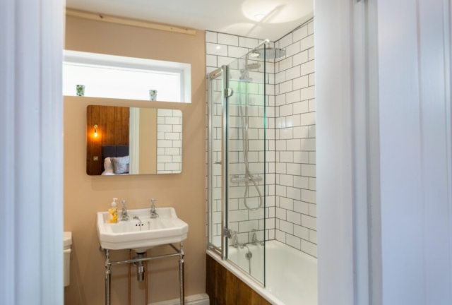 Butlers House Betty Ensuite Ensuite bathroom